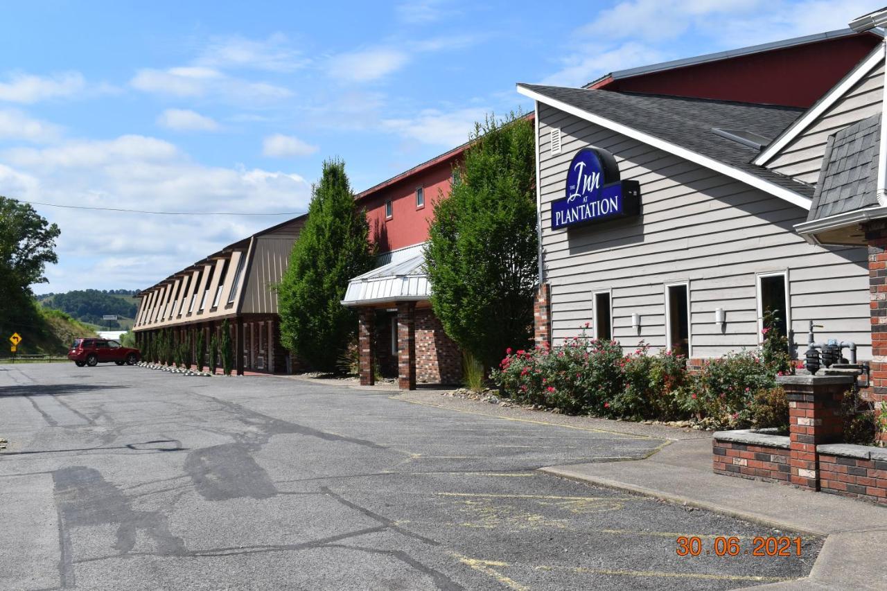 Days Inn By Wyndham Jane Lew Weston Area Exterior photo