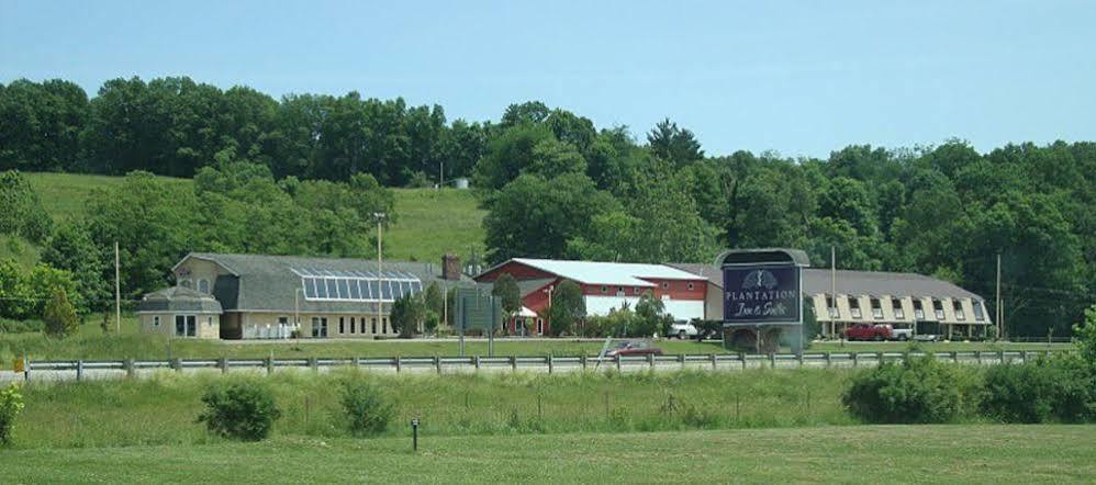 Days Inn By Wyndham Jane Lew Weston Area Exterior photo